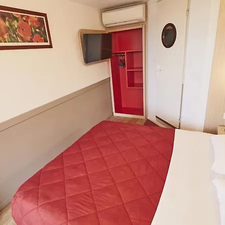 Premiere Classe Parc Des Expositions Αβινιόν